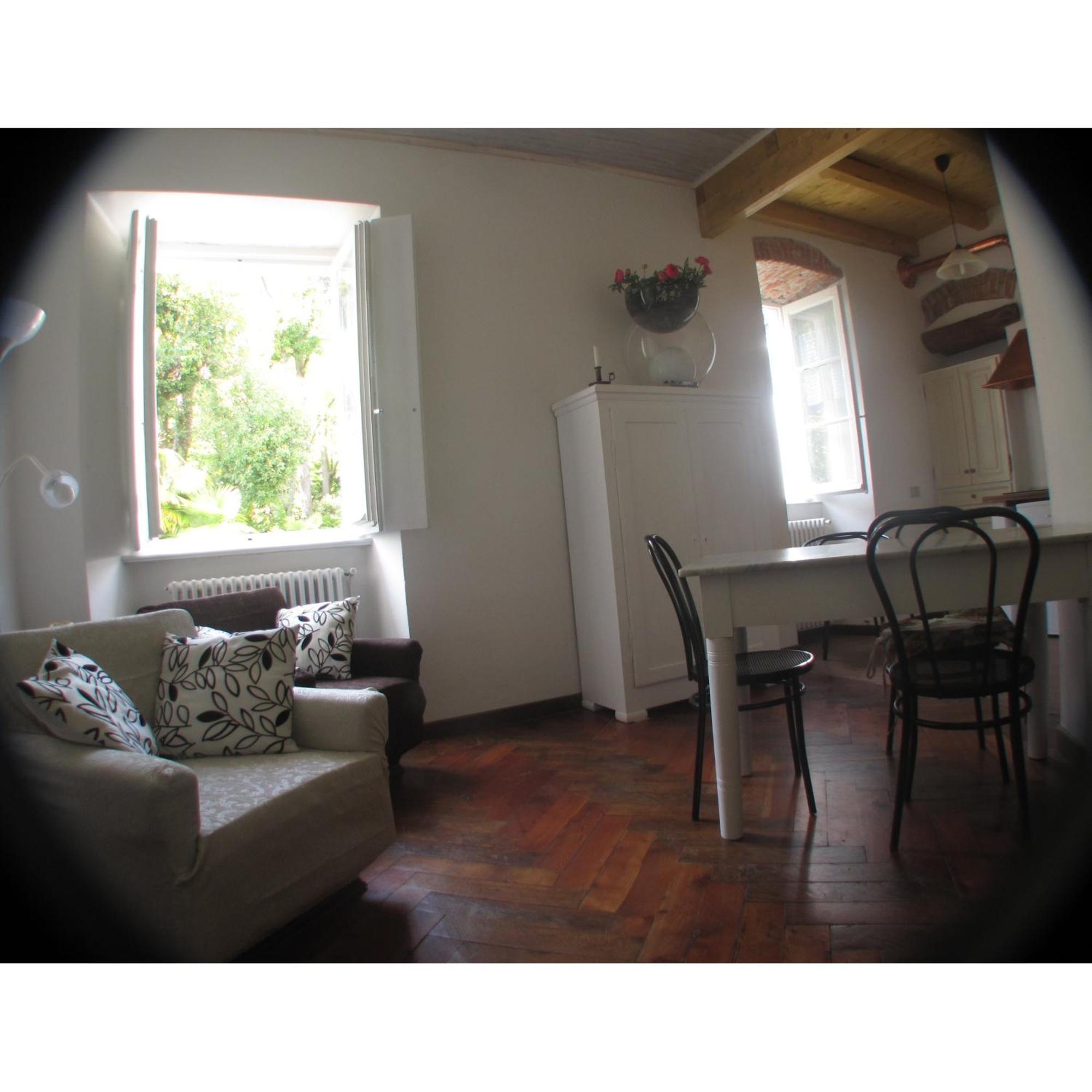 Casa Martelli Apartment Belgirate Room photo