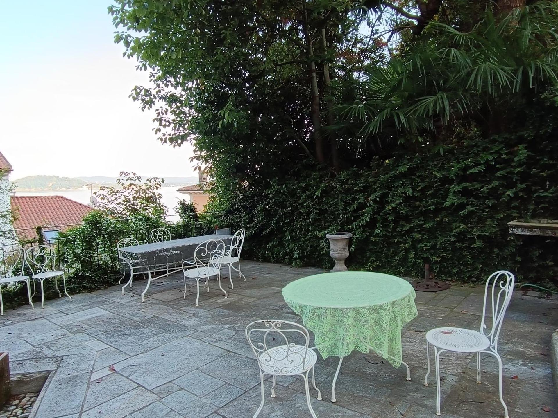 Casa Martelli Apartment Belgirate Exterior photo